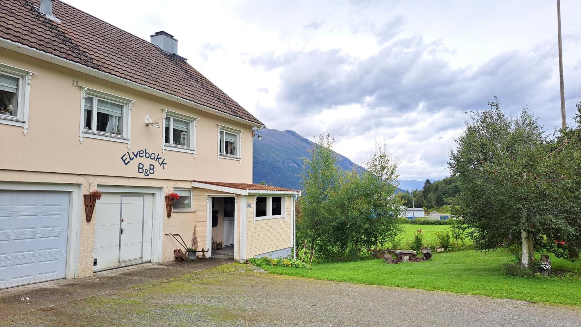 Elvebakk Bed & Breakfast Reed Exterior photo